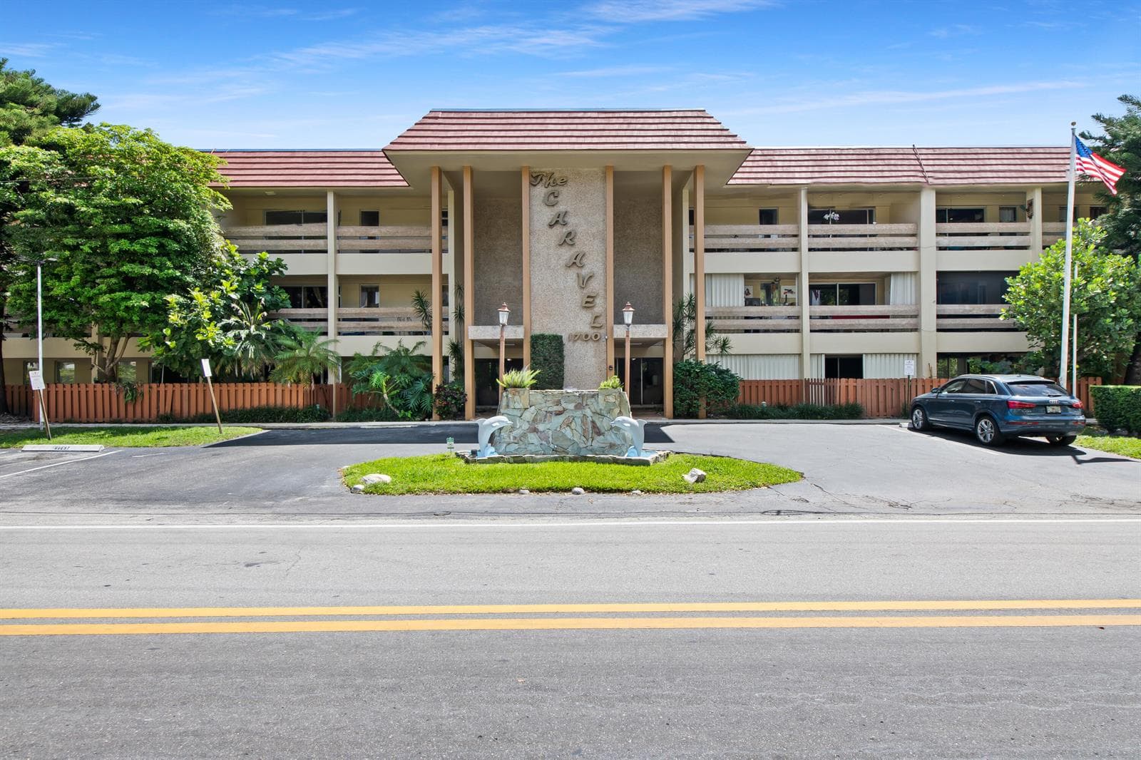 1700 SE 15th Street #306 4