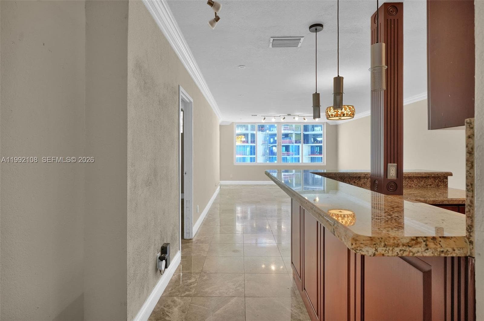 5401 Collins Ave 1514 photo 18