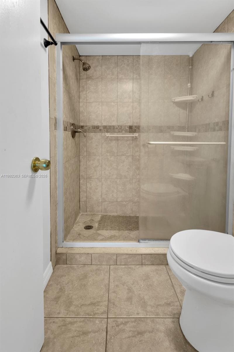 18011 Biscayne Blvd 903 photo 15