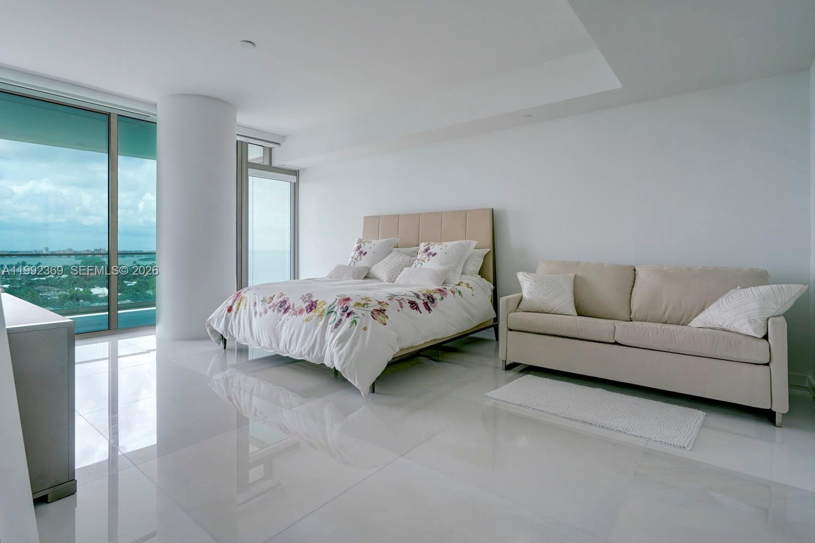10203 Collins Ave 1005 photo 25