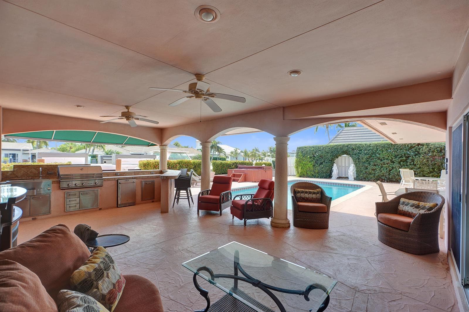 5530 Bayview Drive photo 25