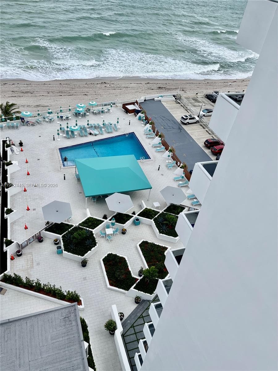 3140 Ocean Dr 1105 photo 18