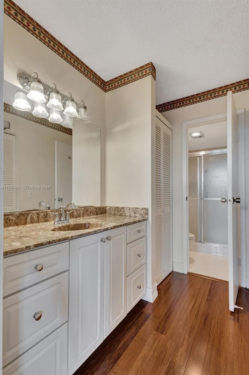 336 Golfview Rd 311 photo 24