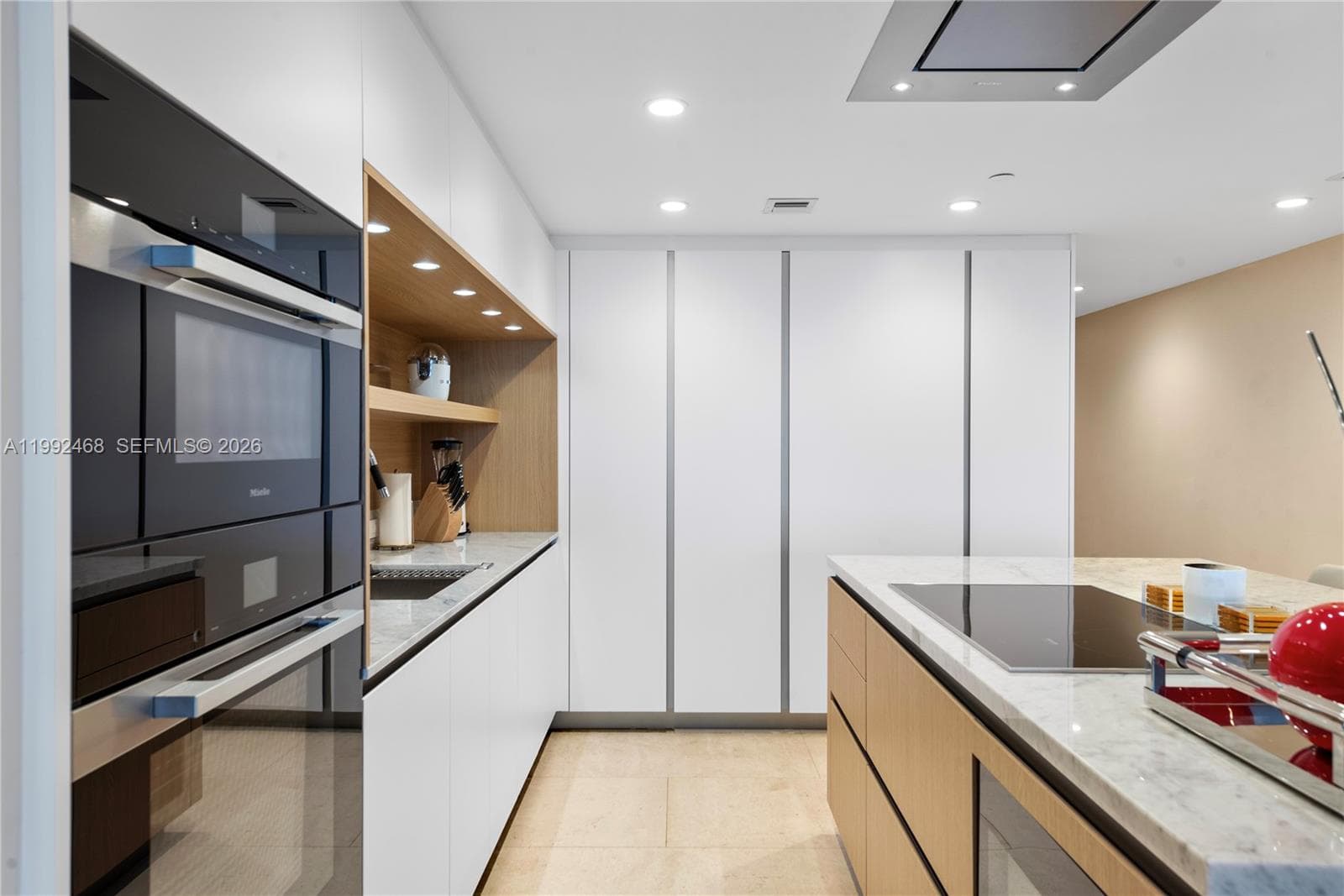 1135 103rd St 303 photo 10