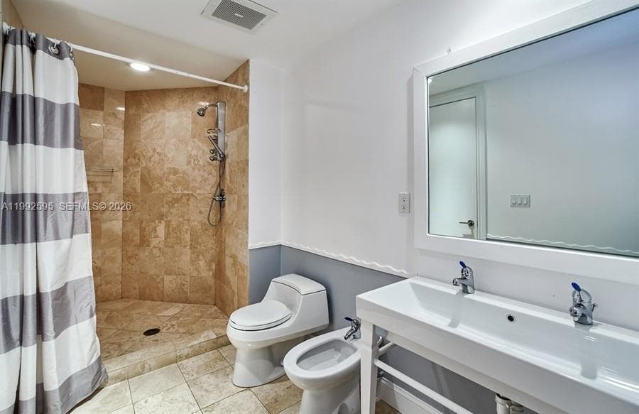 10225 Collins Ave 1703 photo 19