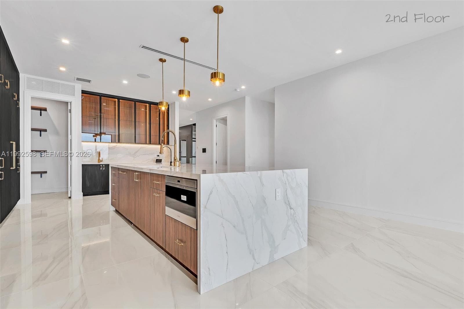 16 Seaside Ave photo 23