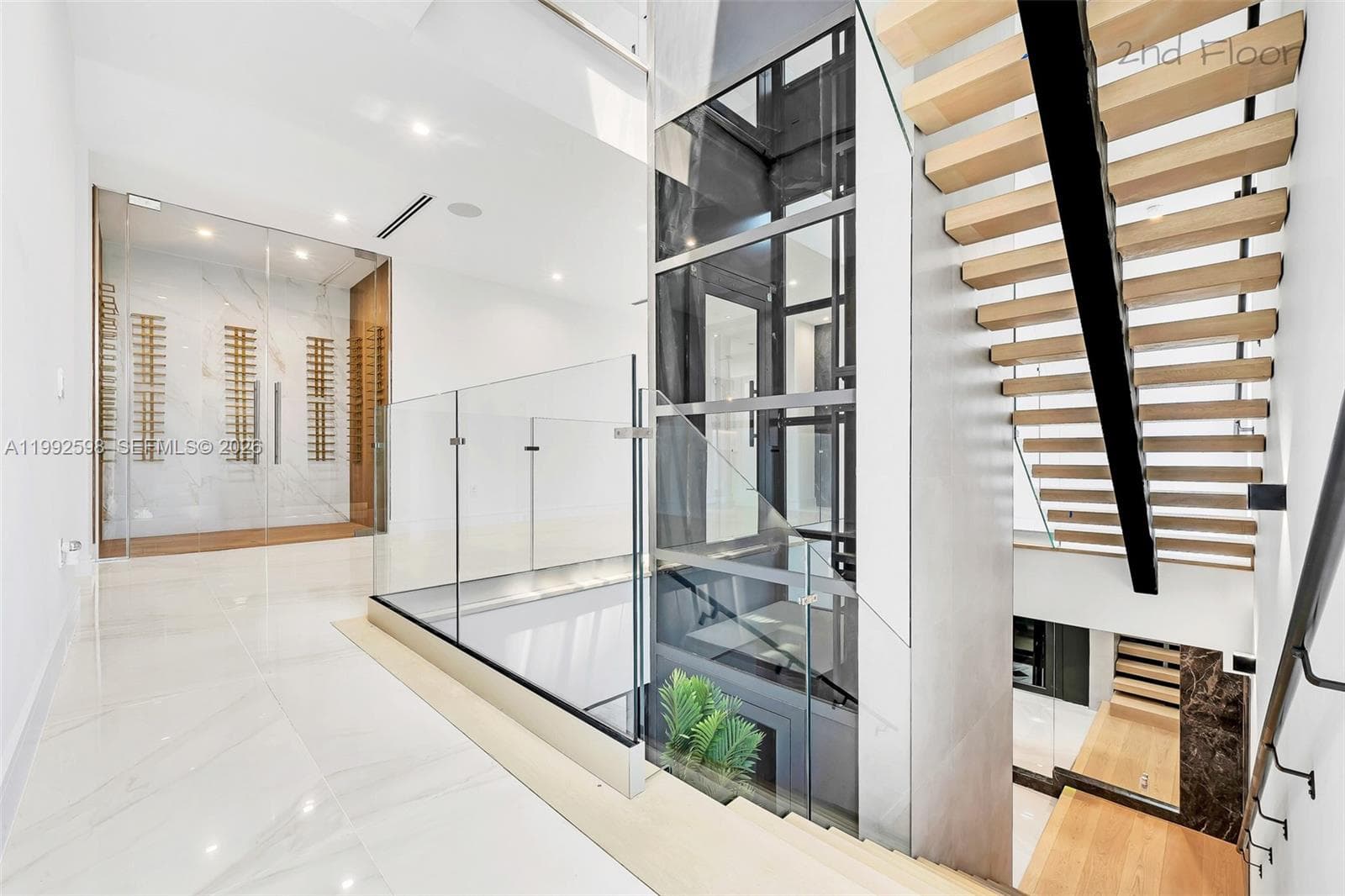 16 Seaside Ave photo 13