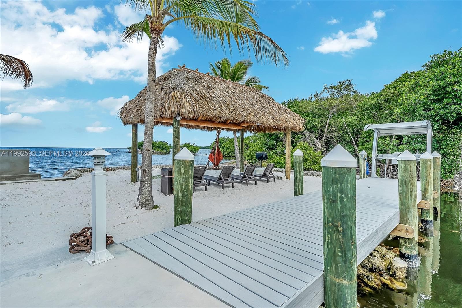 16 Seaside Ave photo 8