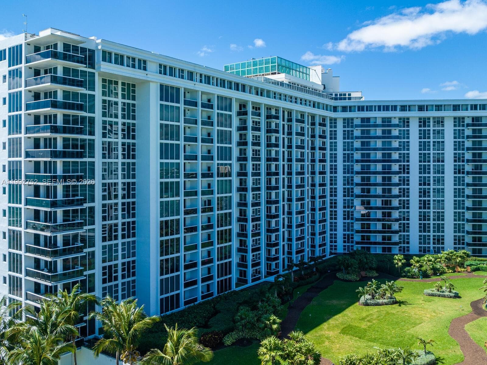 10275 Collins Ave 1107 photo 15