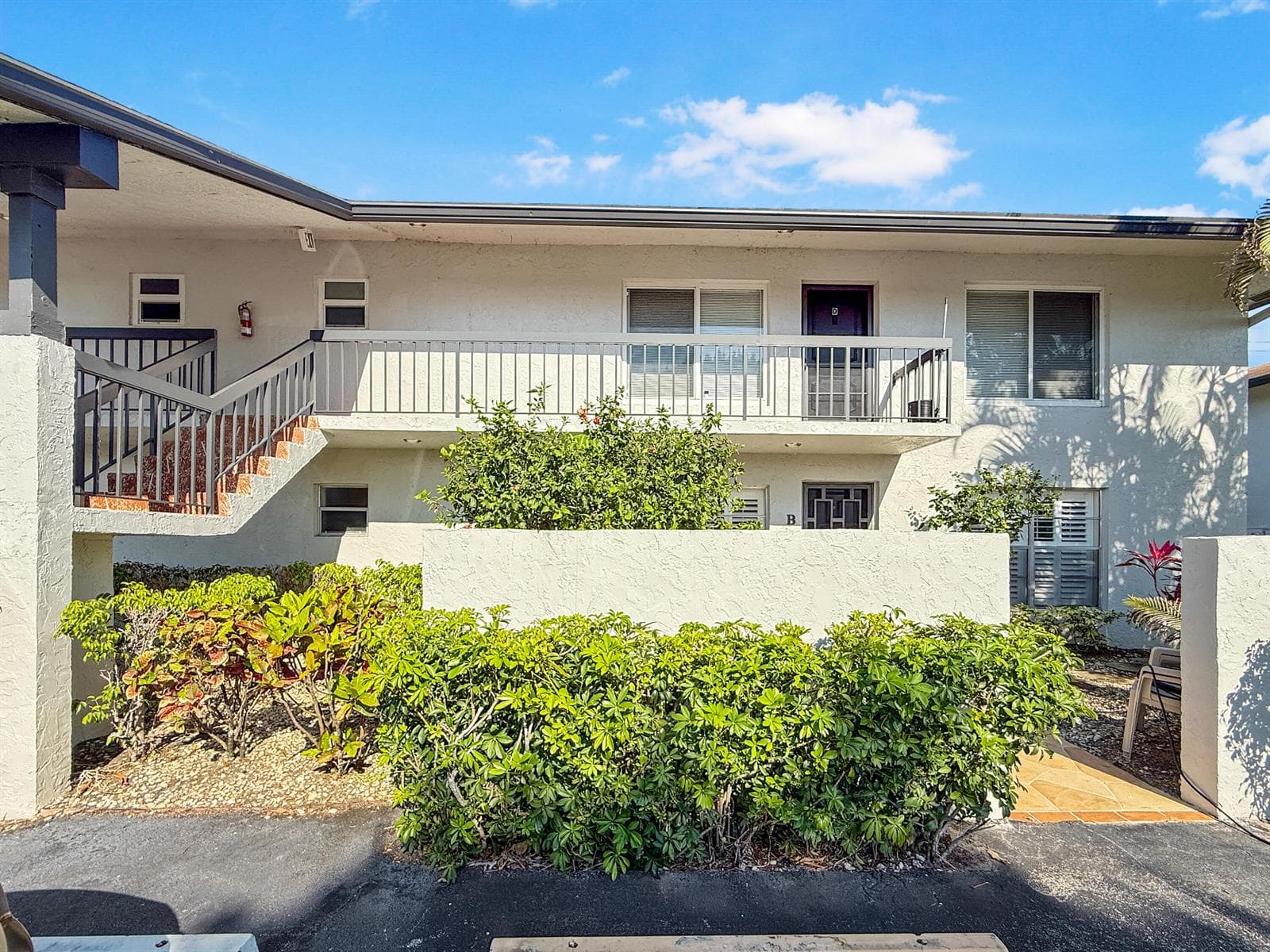 13586 Sabal Palm Court D photo 16