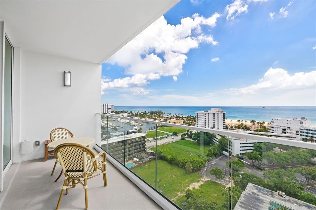 3055 Harbor Drive 1603 photo 21