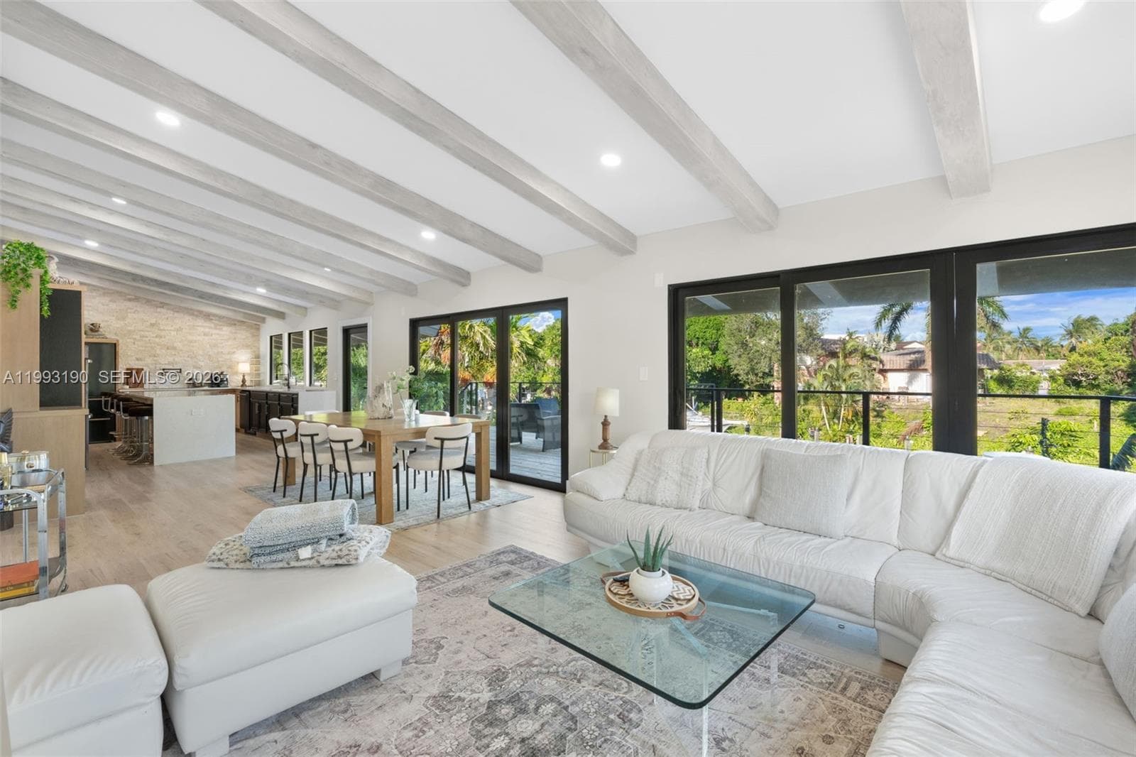 516 6th Ave 5