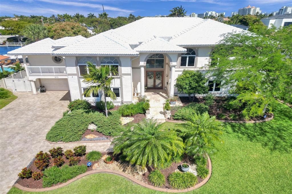 2875 NE 25th Court 3