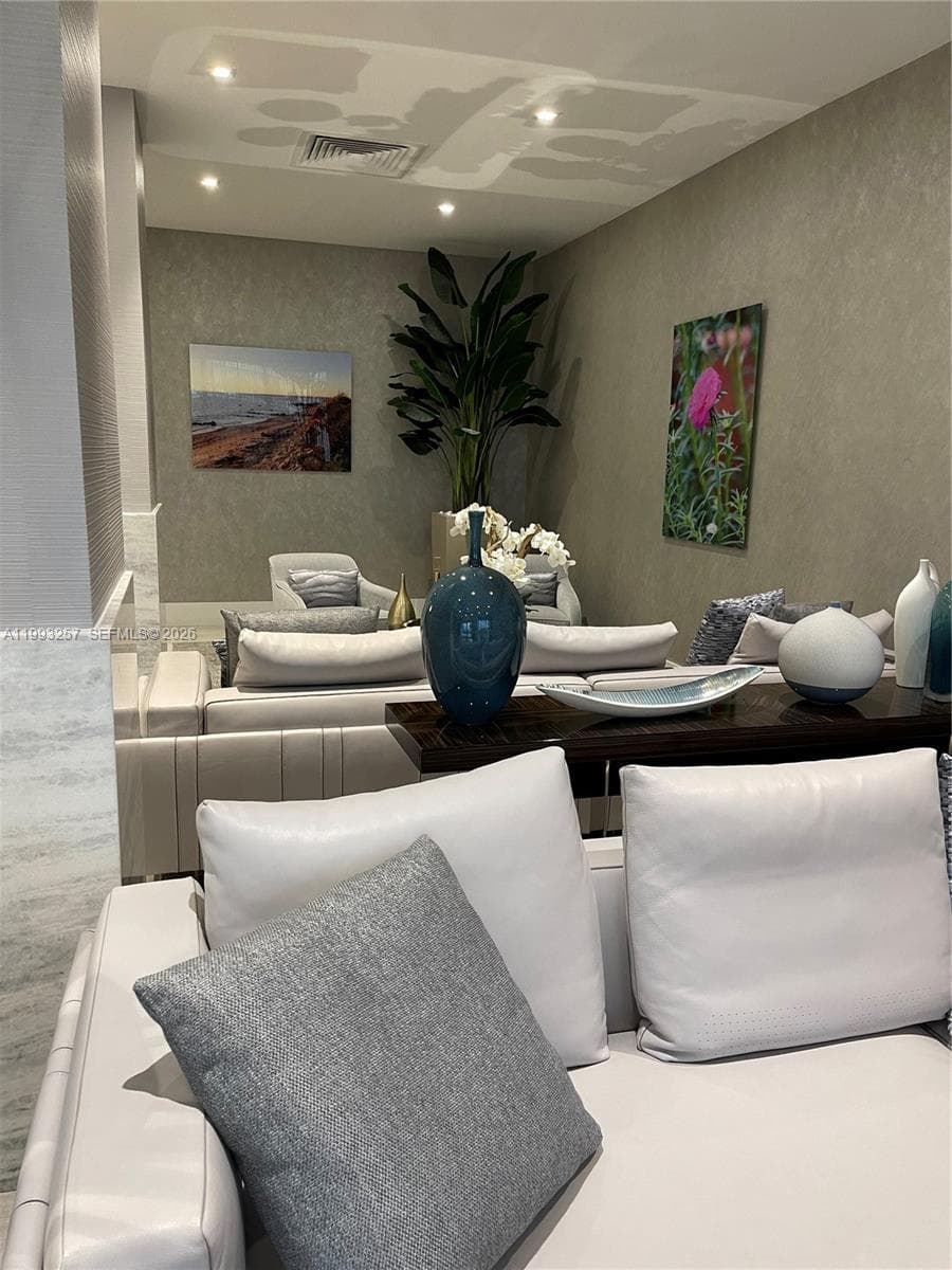 2301 S Ocean Dr 607 photo 7