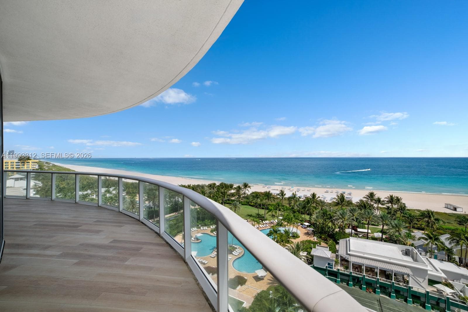 100 Pointe Dr 3