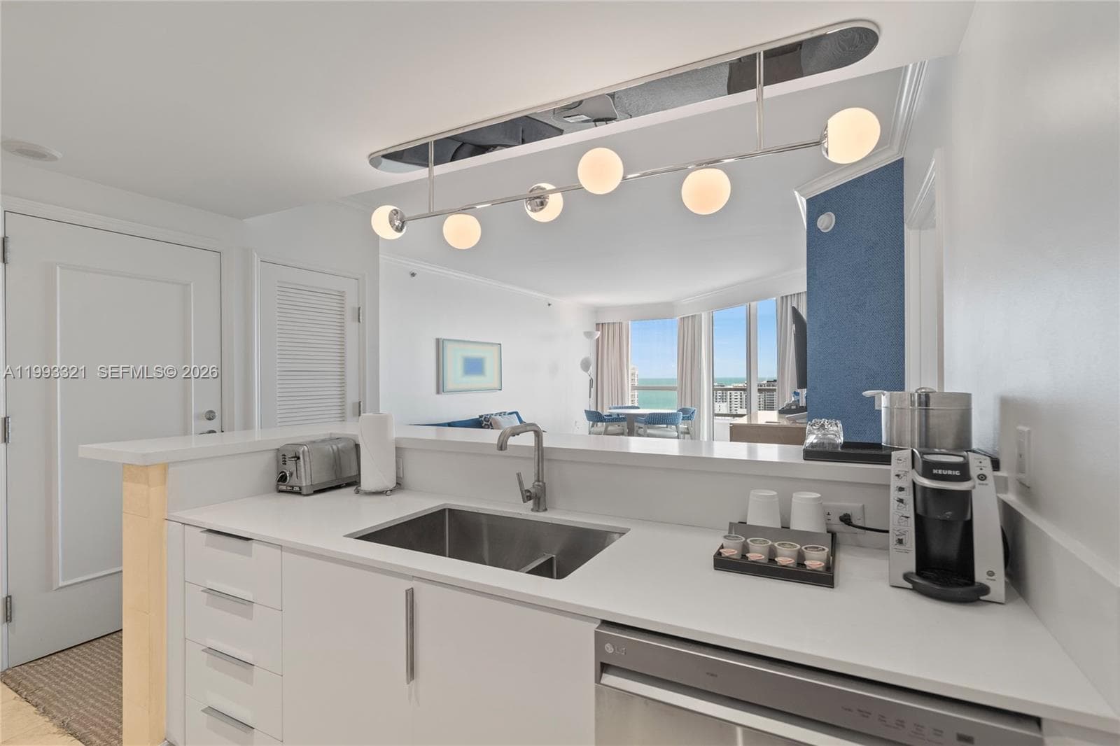4401 Collins Ave 2610/2612 photo 13