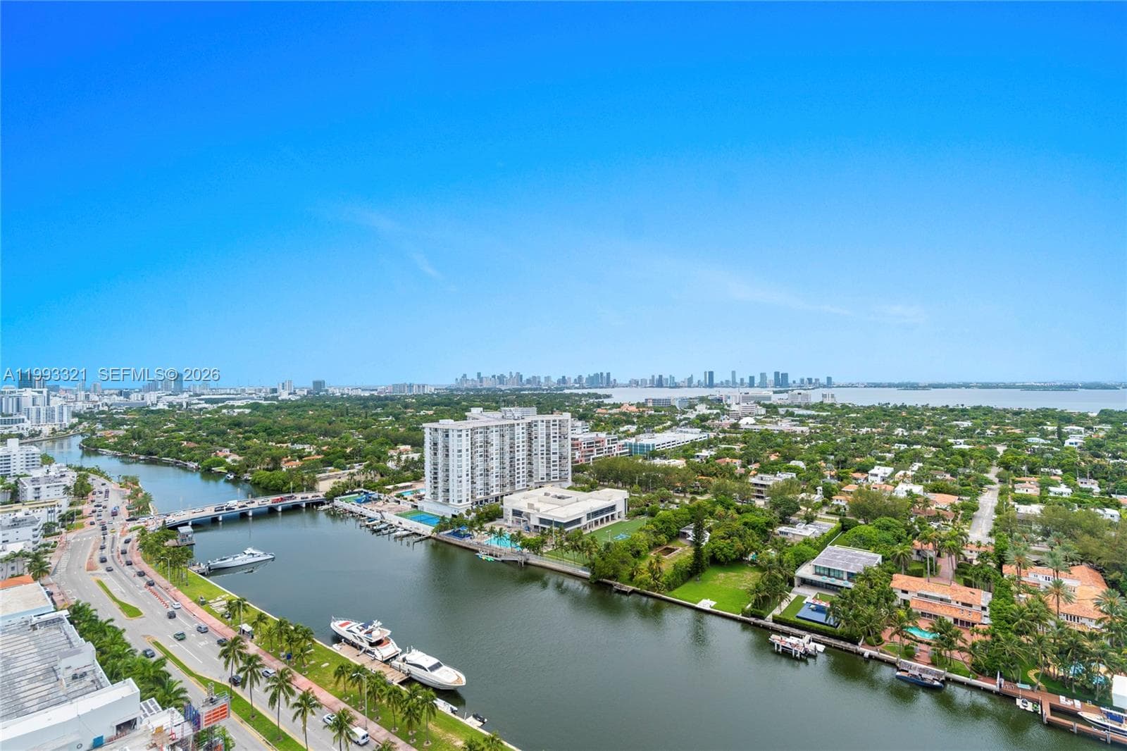 4401 Collins Ave 2610/2612 photo 5