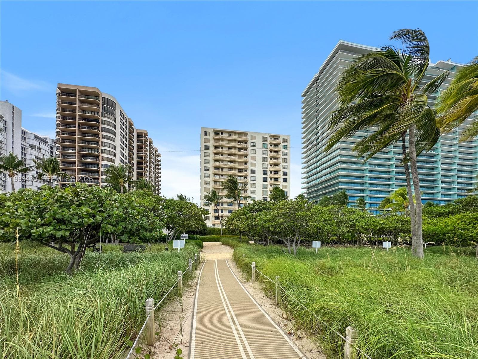 10185 Collins Ave 502 photo 20