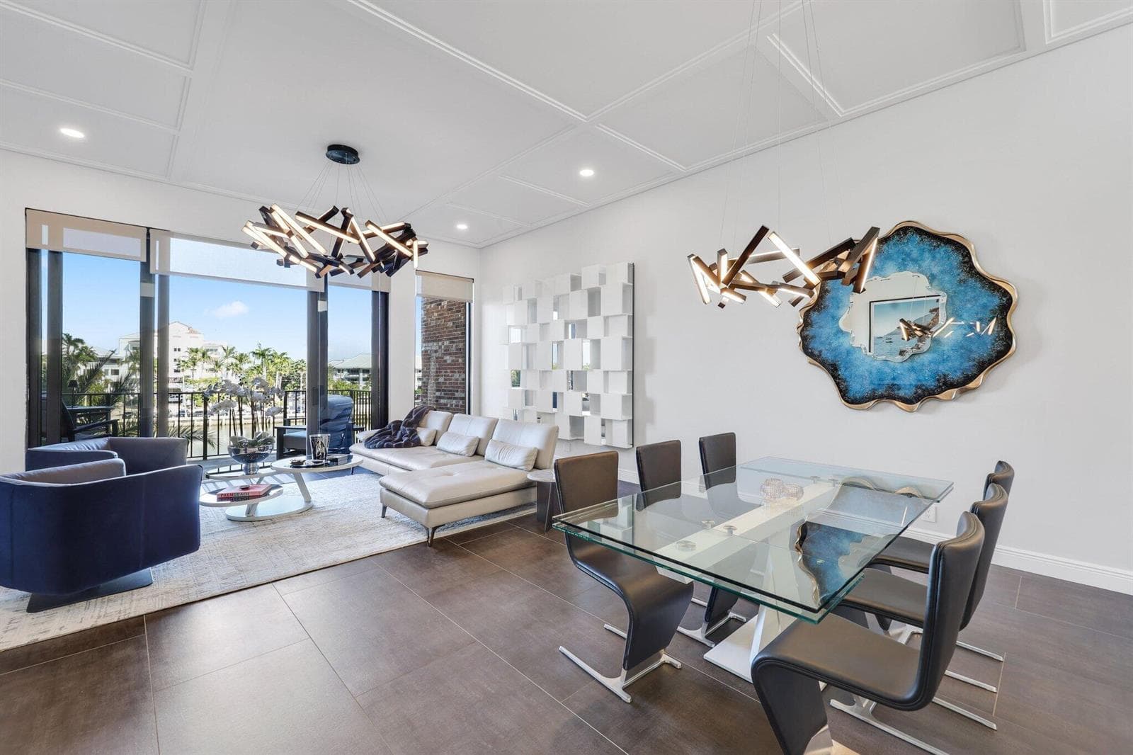 1800 S Ocean Drive #404 5
