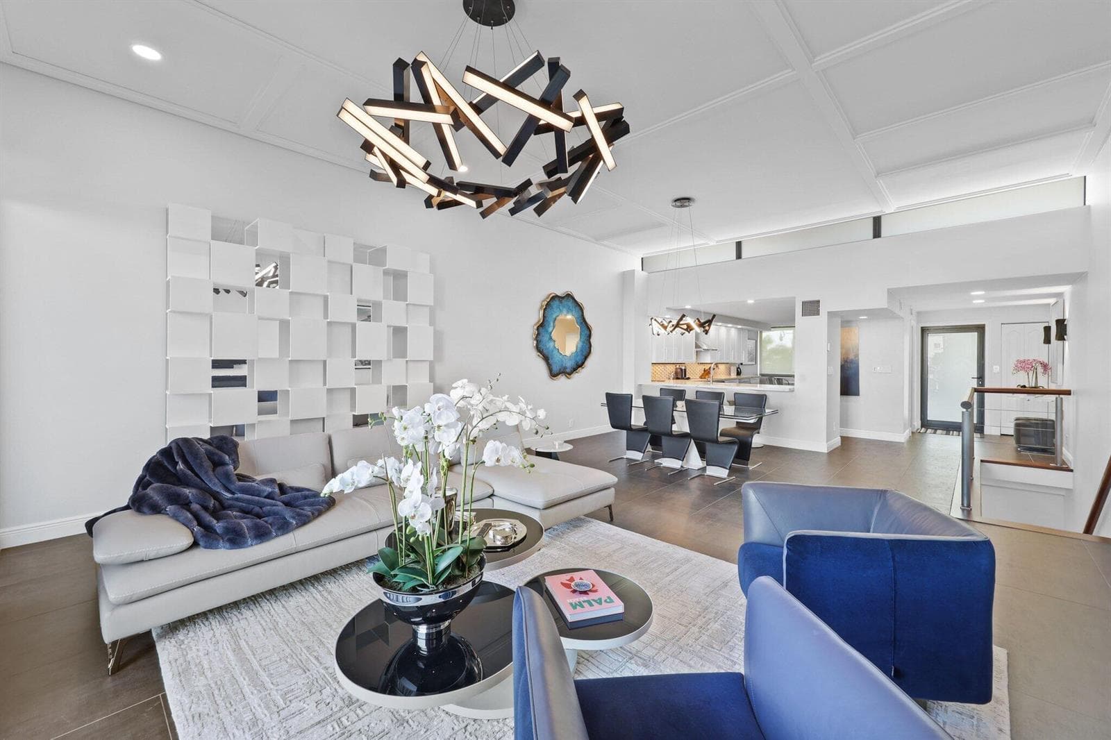 1800 S Ocean Drive #404 4