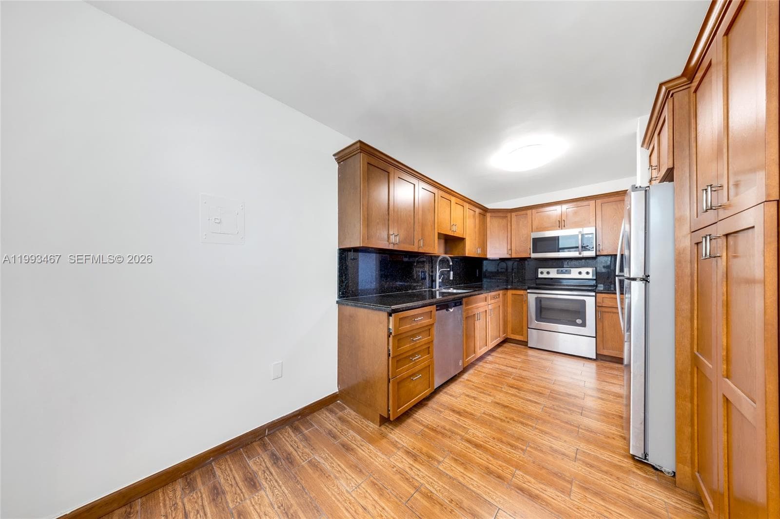 2841 NE 163rd St 215 photo 7