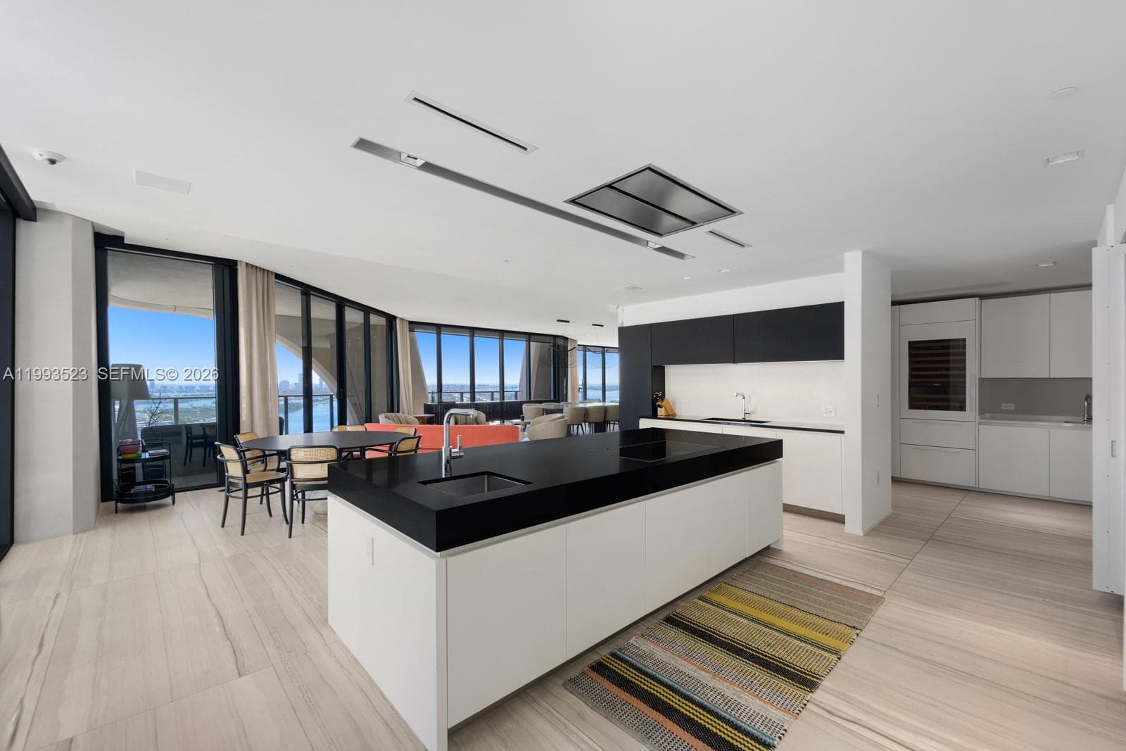 1000 Biscayne Blvd 2702 photo 23