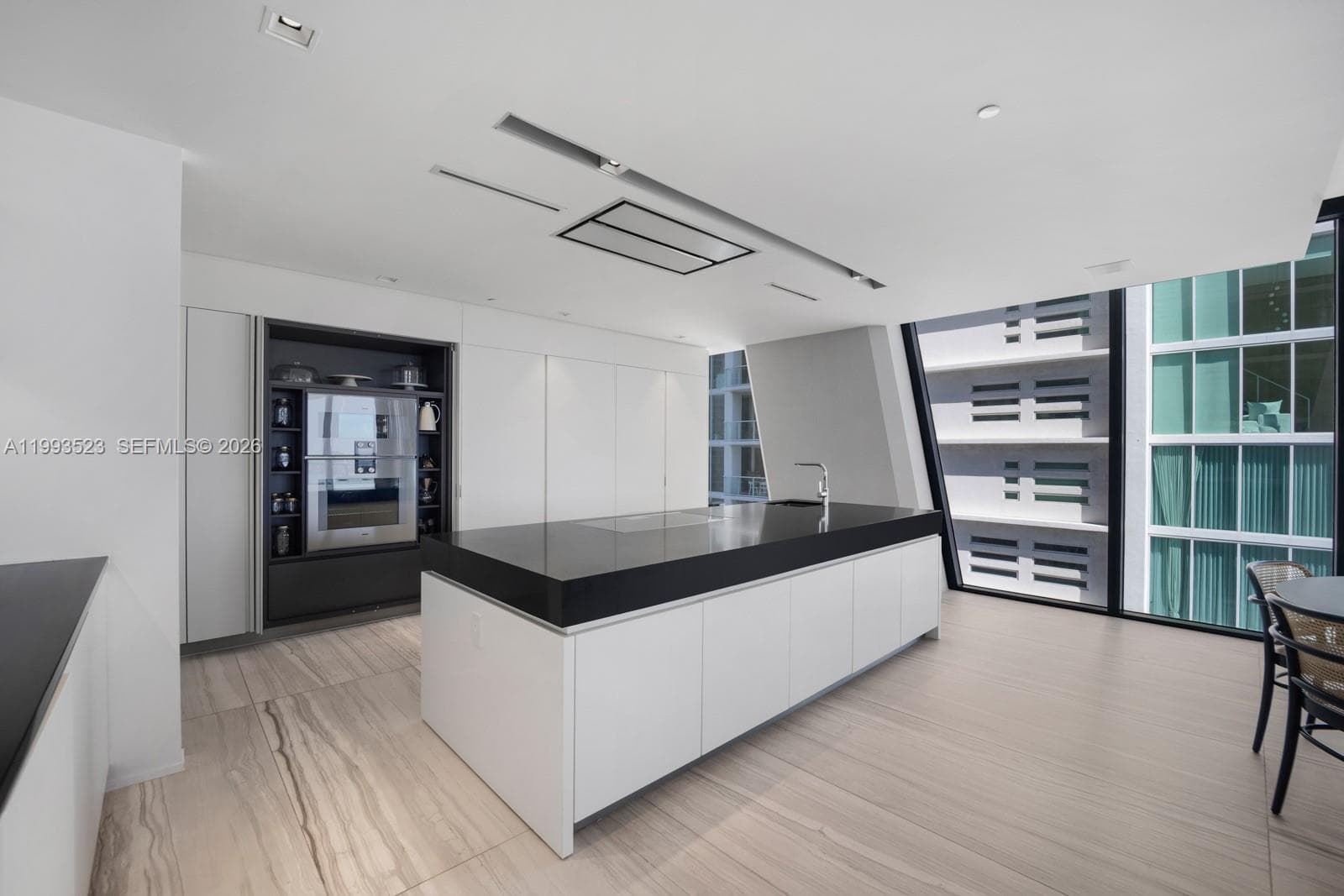 1000 Biscayne Blvd 2702 photo 24