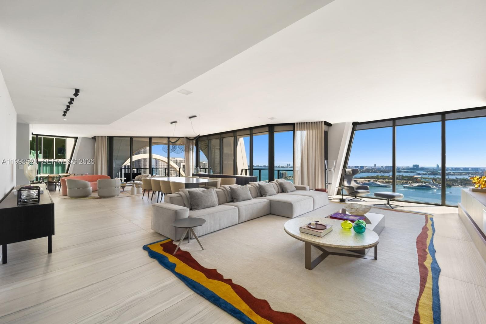 1000 Biscayne Blvd 2702 photo 10