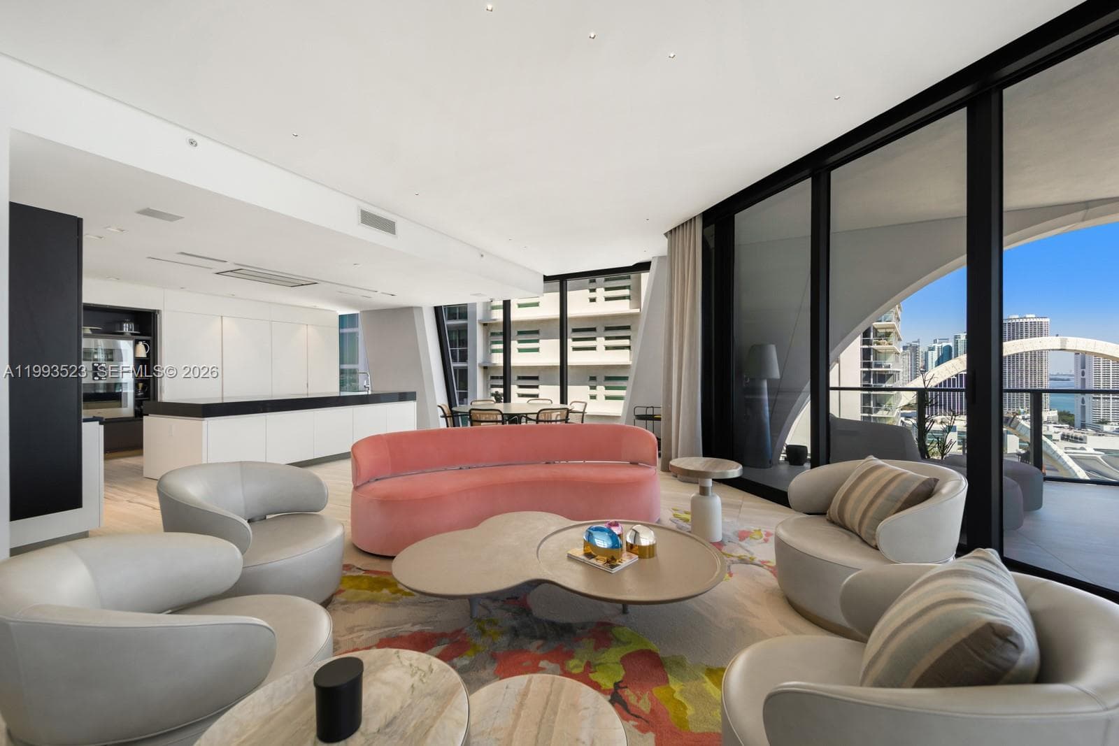 1000 Biscayne Blvd 2702 photo 18