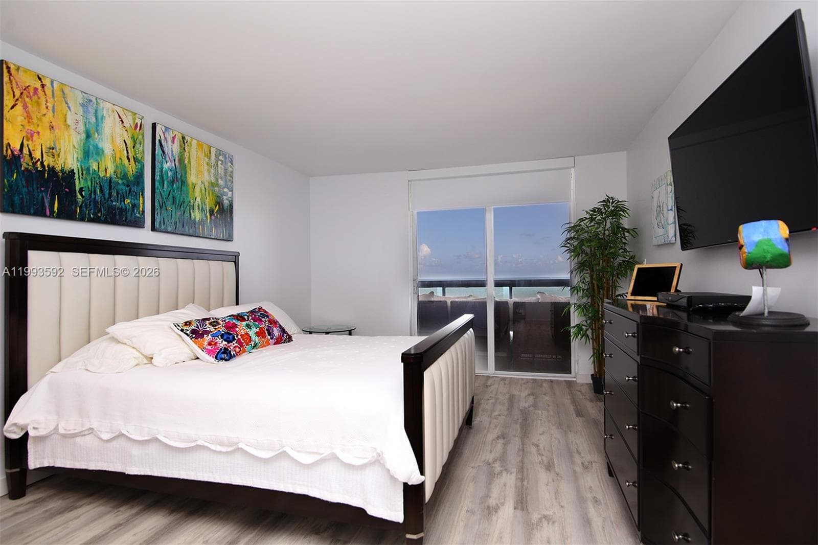 2555 Collins Ave 703 photo 6