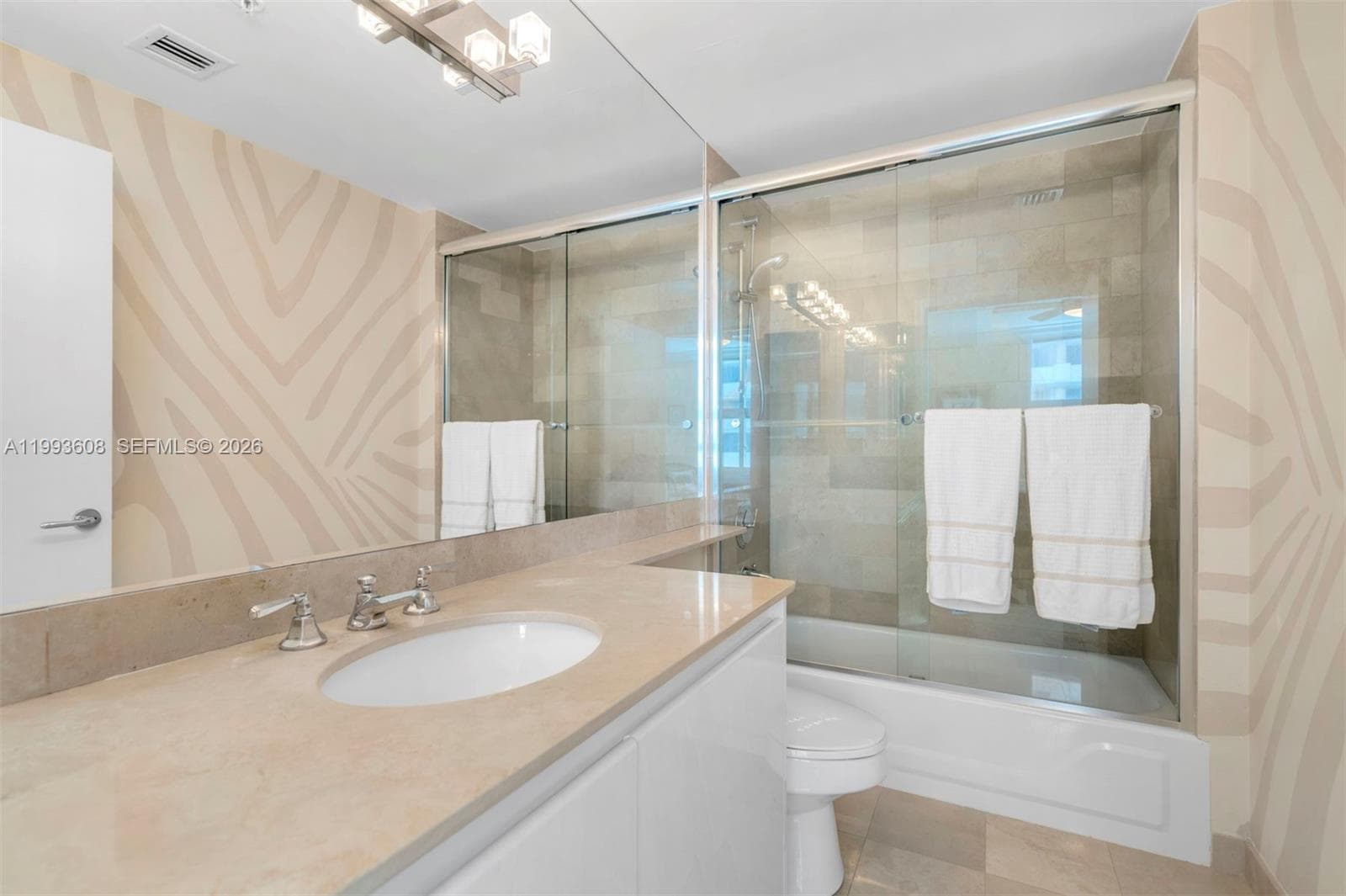 1500 Ocean Drive 702 photo 20