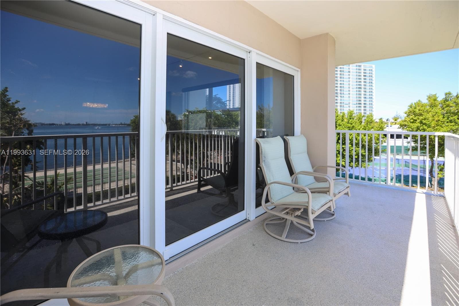300 Bayview Dr 216 photo 23
