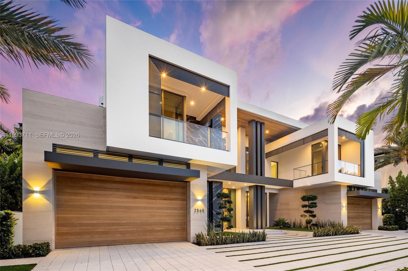 2560 Del Lago Dr 3