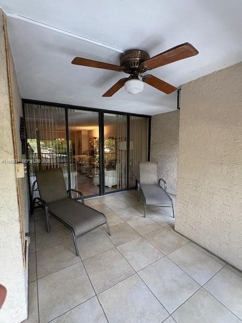 2812 N 46th Ave G370 photo 16