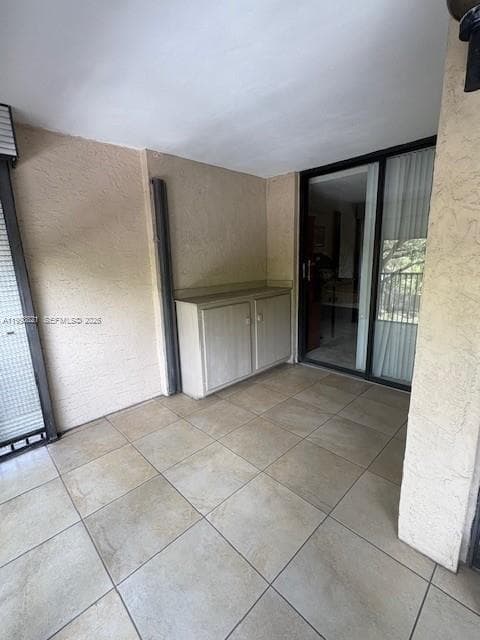 2812 N 46th Ave G370 photo 18