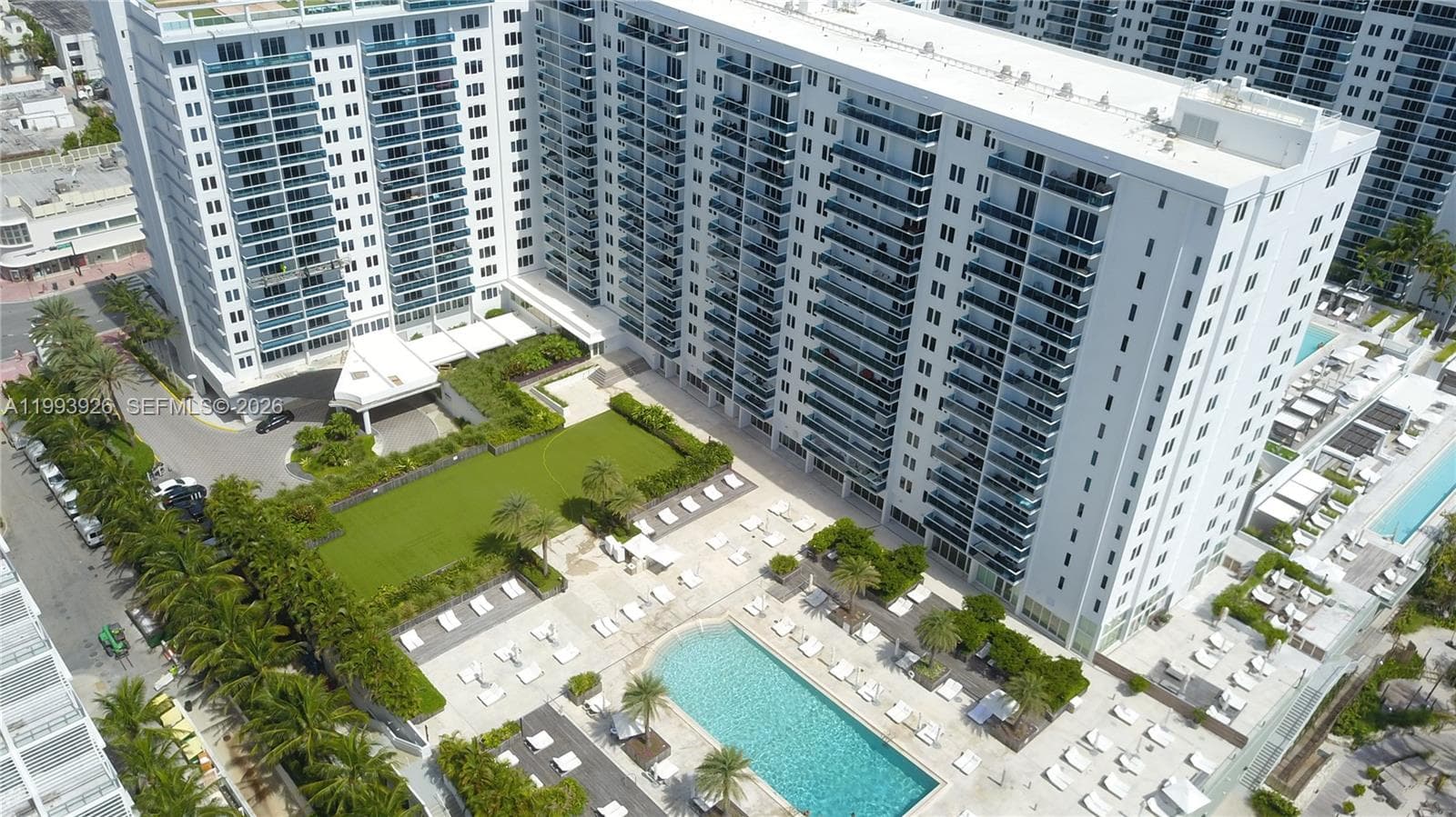 2301 Collins Ave 439 photo 25