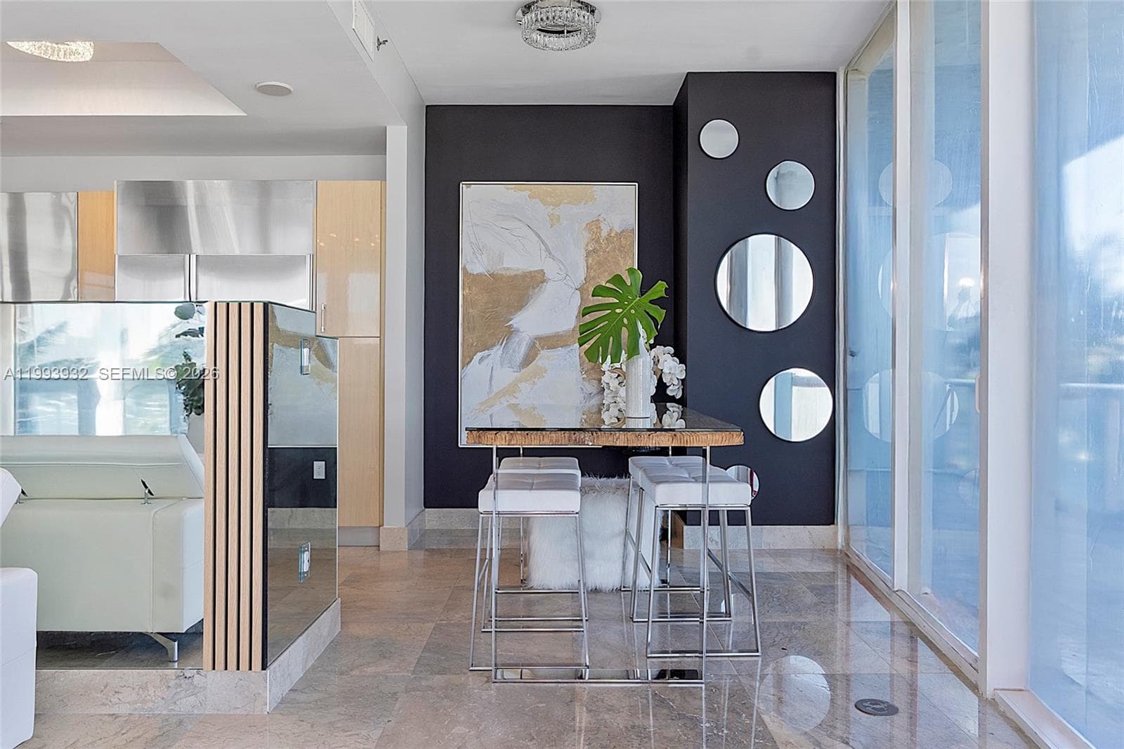 100 Pointe Dr 4
