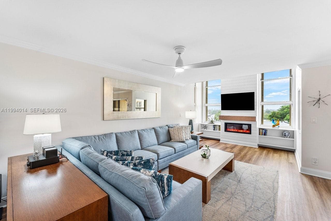 364 Golfview Rd 4