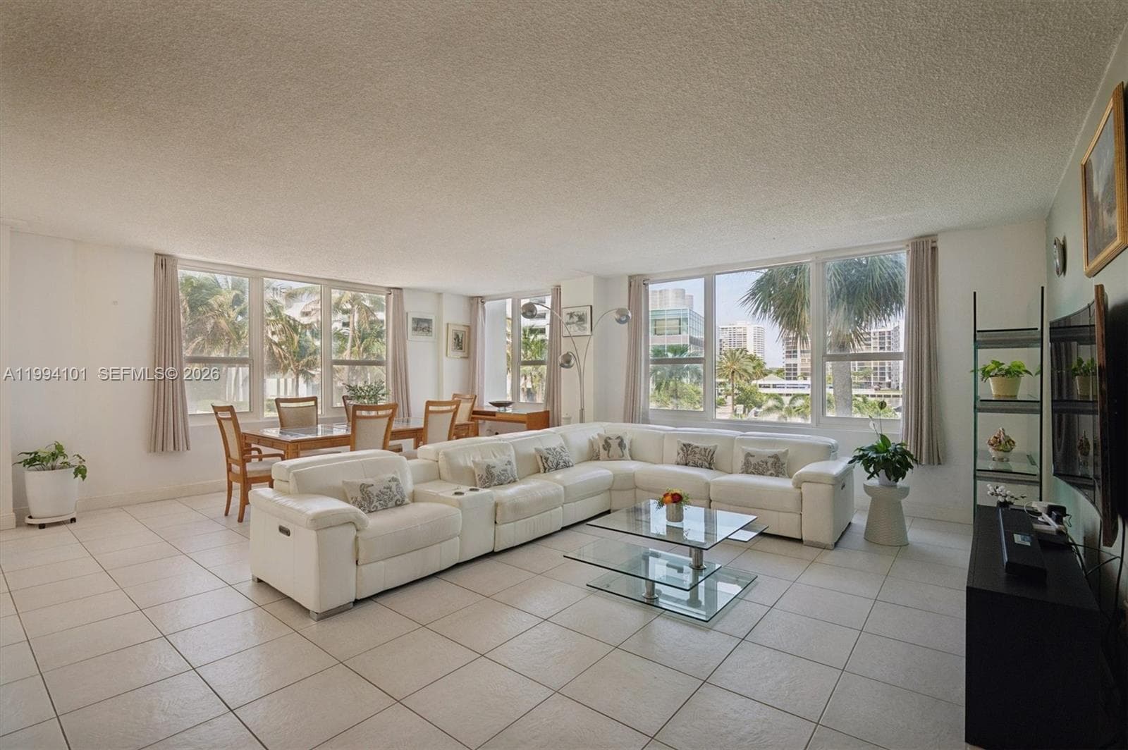 3505 S Ocean Dr 201 photo 5