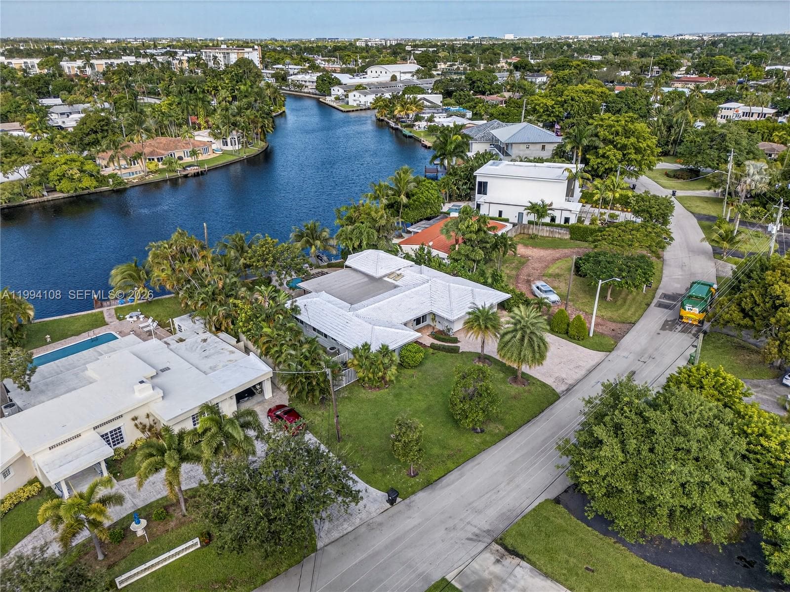 2801 Coral Shores Dr photo 7