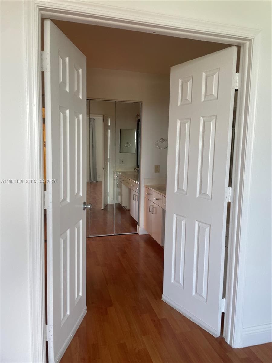 3530 Mystic Pointe Dr 1509 photo 12