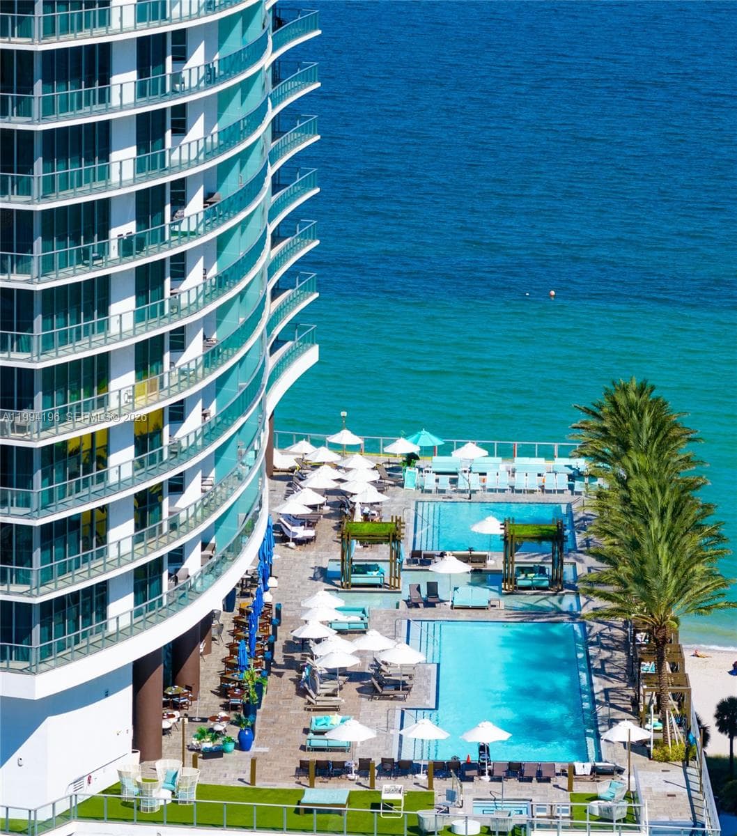 4111 Ocean Dr 1