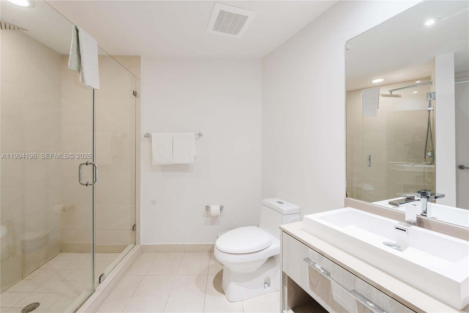 4111 Ocean Dr 3008 photo 20