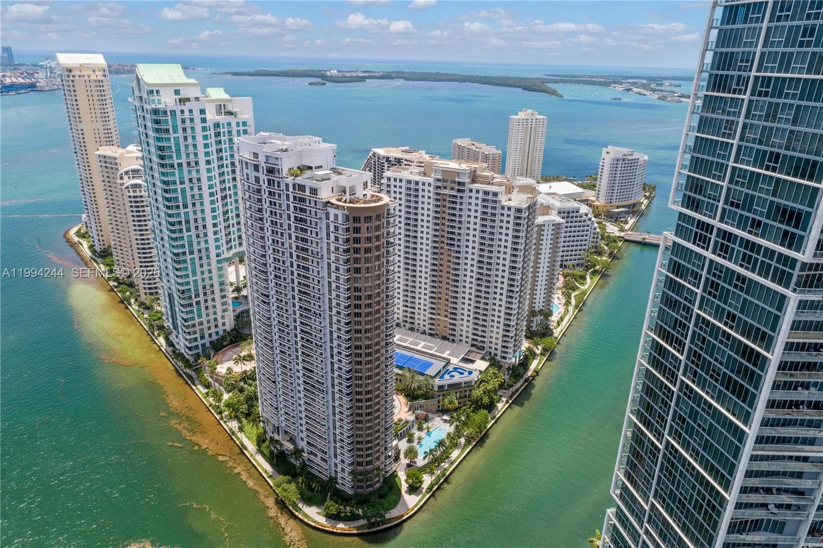 901 Brickell Key Blvd 305 photo 3
