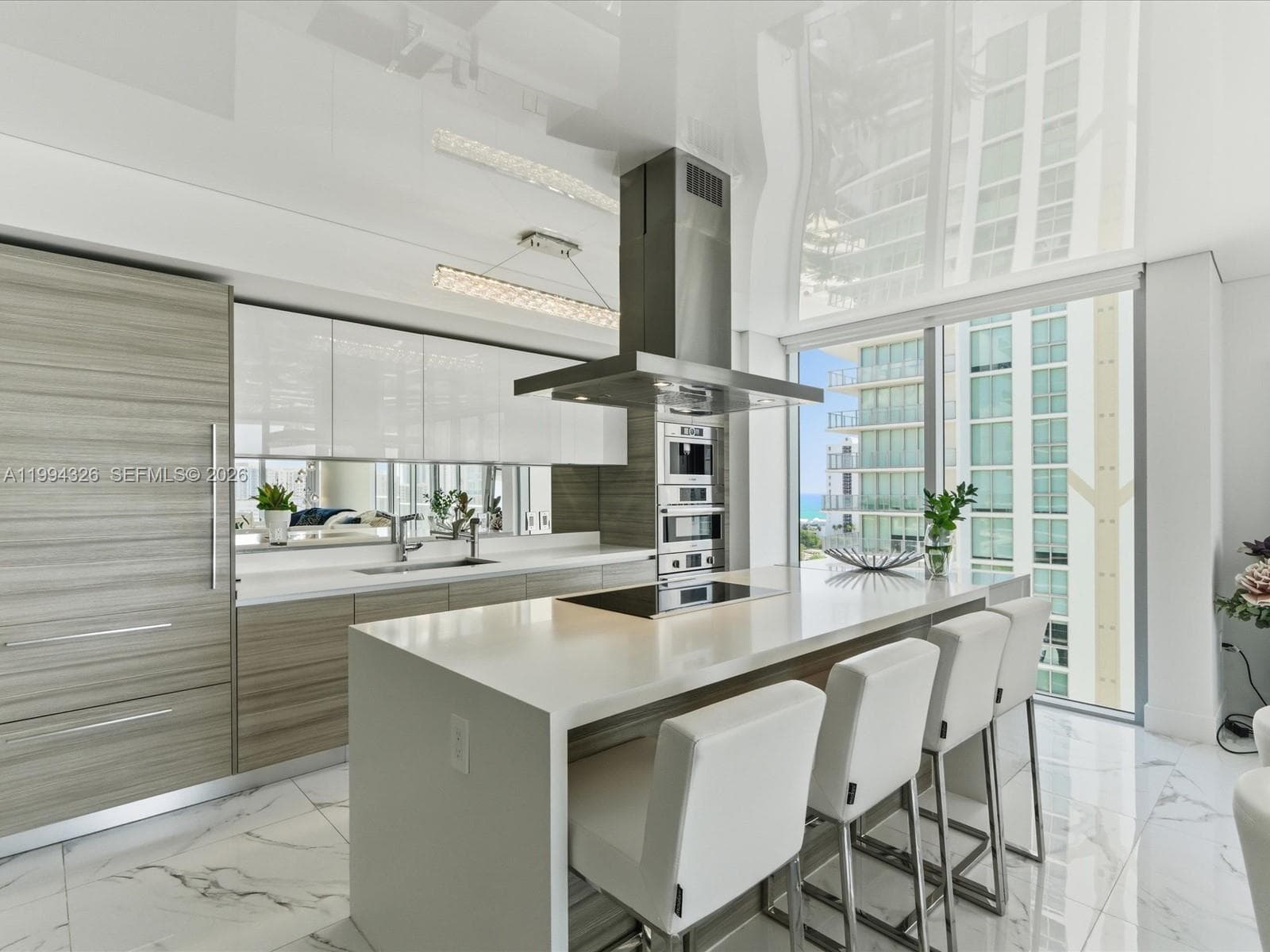 330 Sunny Isles Blvd 5-1508 photo 3