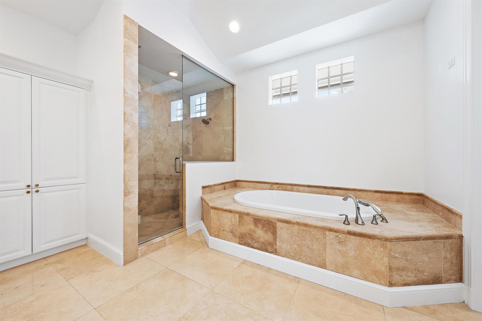12864 S Shore Drive photo 12