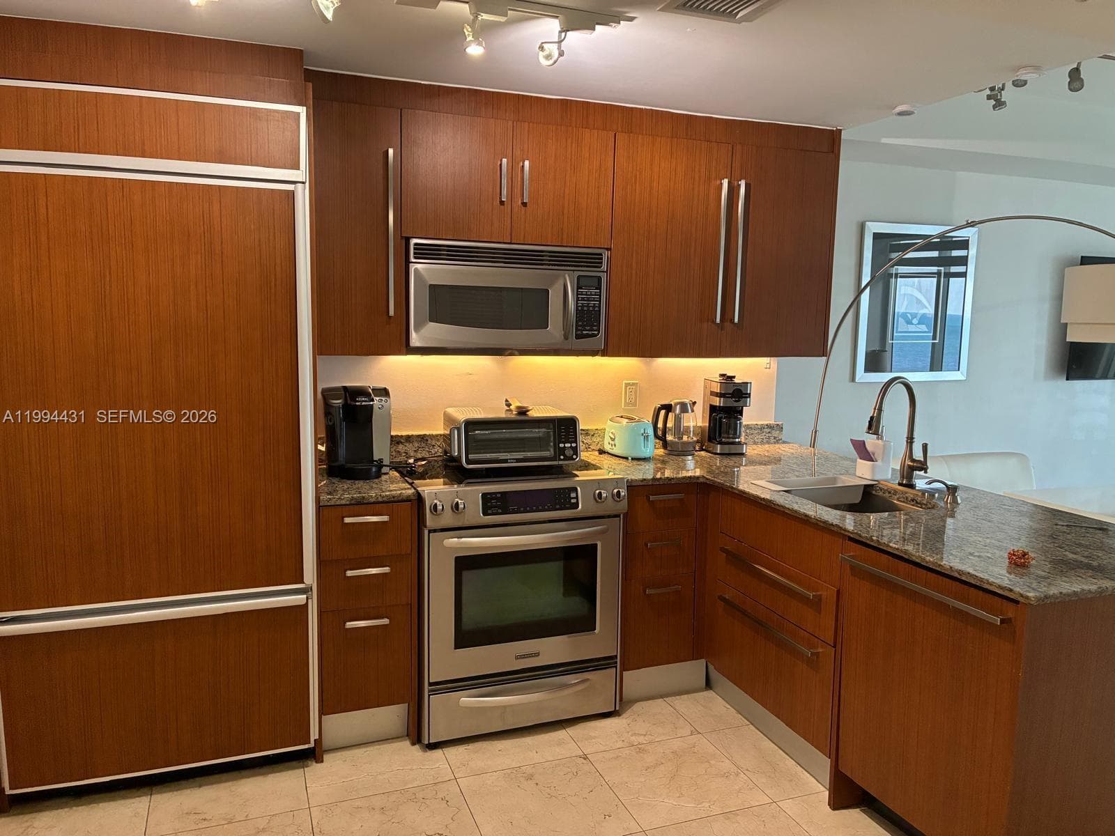 10275 Collins Ave 1004 photo 11