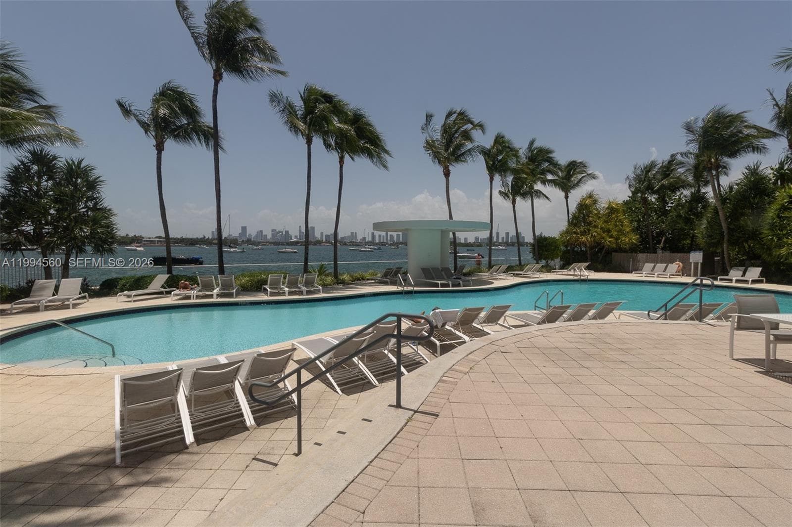 1330 West Ave 3305 photo 17