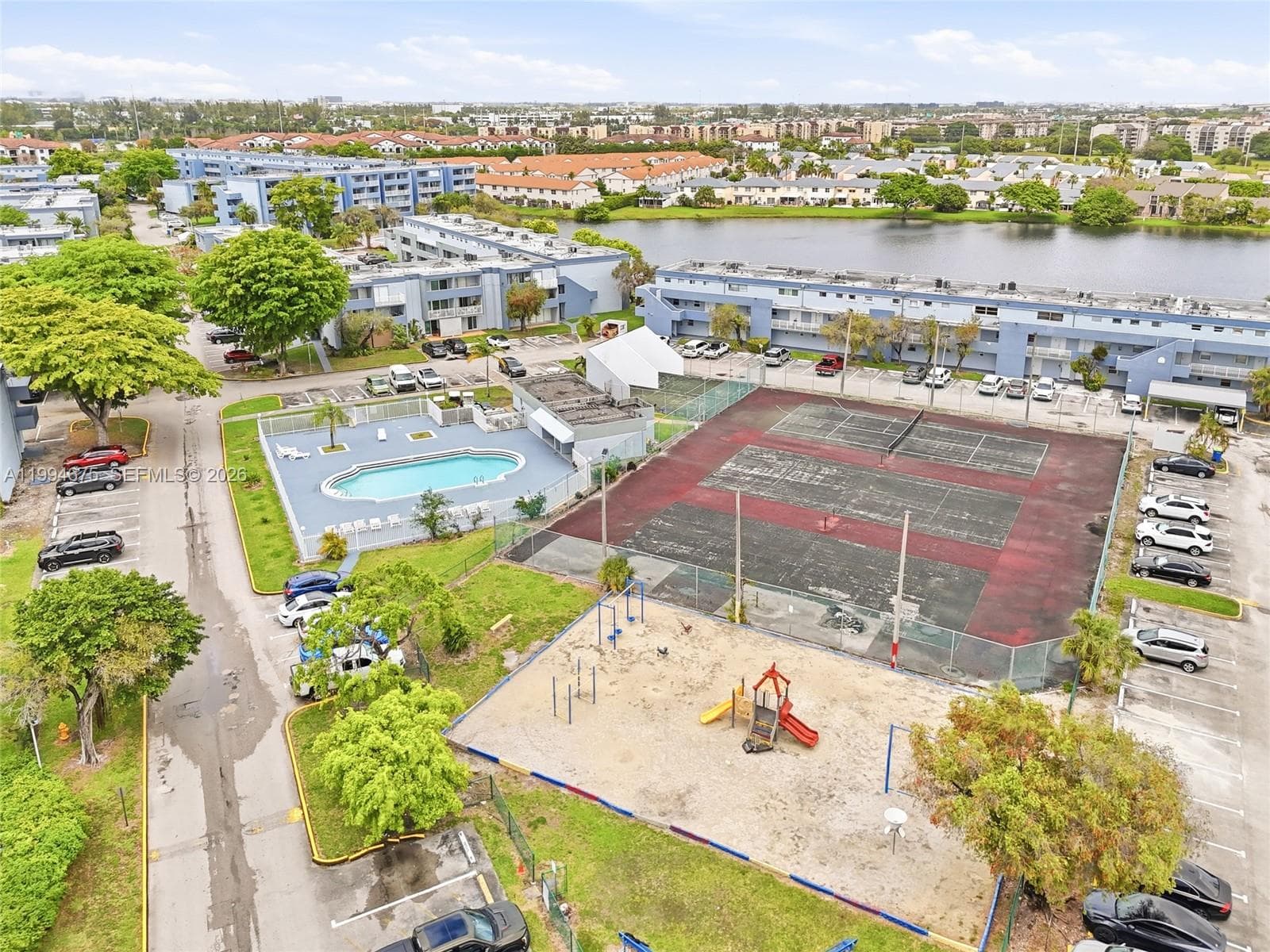 9375 Fontainebleau Blvd L301 photo 22