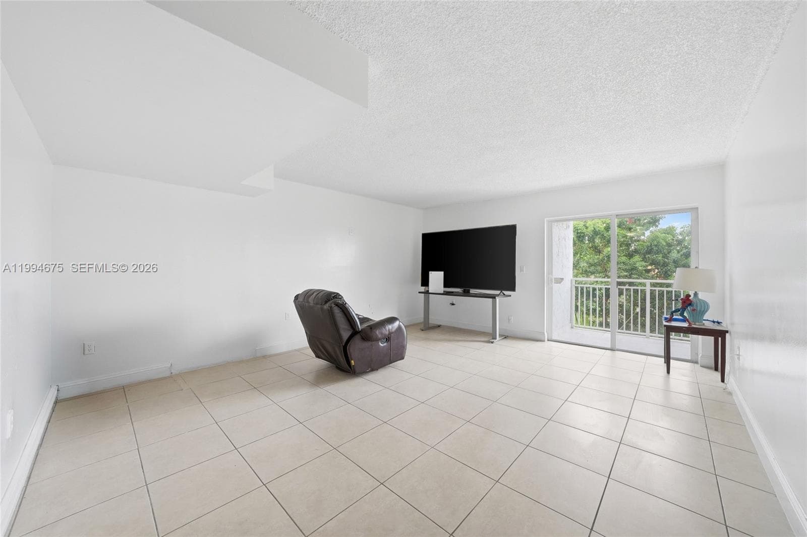 9375 Fontainebleau Blvd L301 photo 3